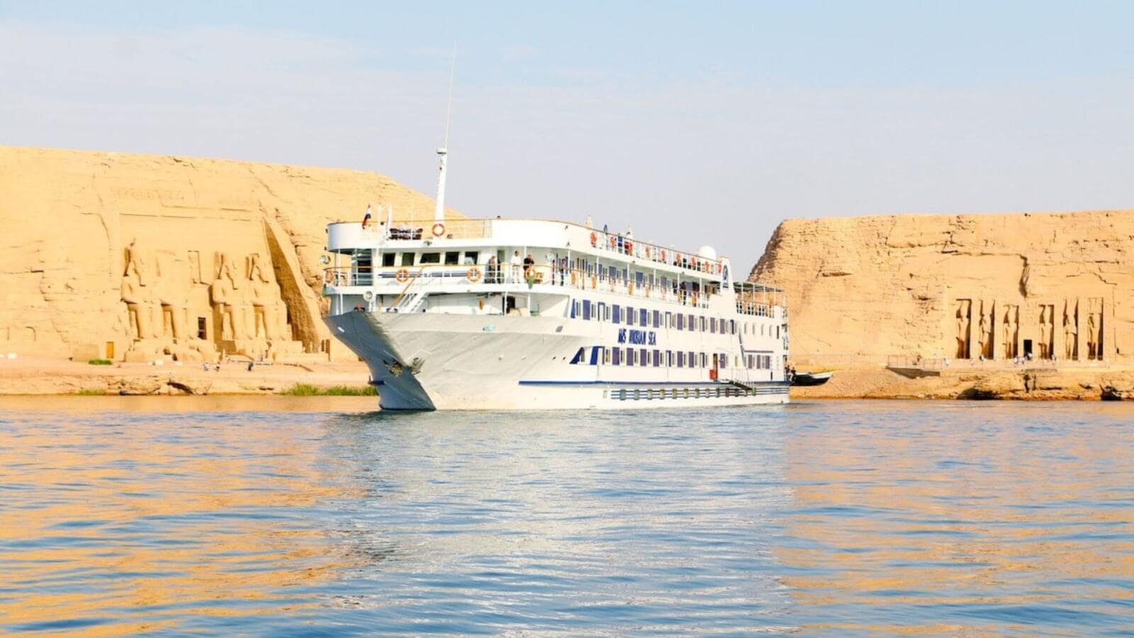 MS Nubia Sea