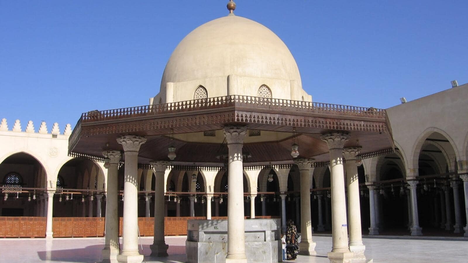 Amr Ibn Al Aas Mosque Top Class Egypt Travel