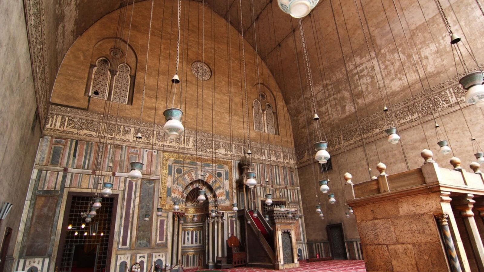 Mosque Madrasa of Sultan Hassan Islamic Cairo tour Top Class Mosque Madrasa of Sultan Hassan Islamic Cairo tour Top Class