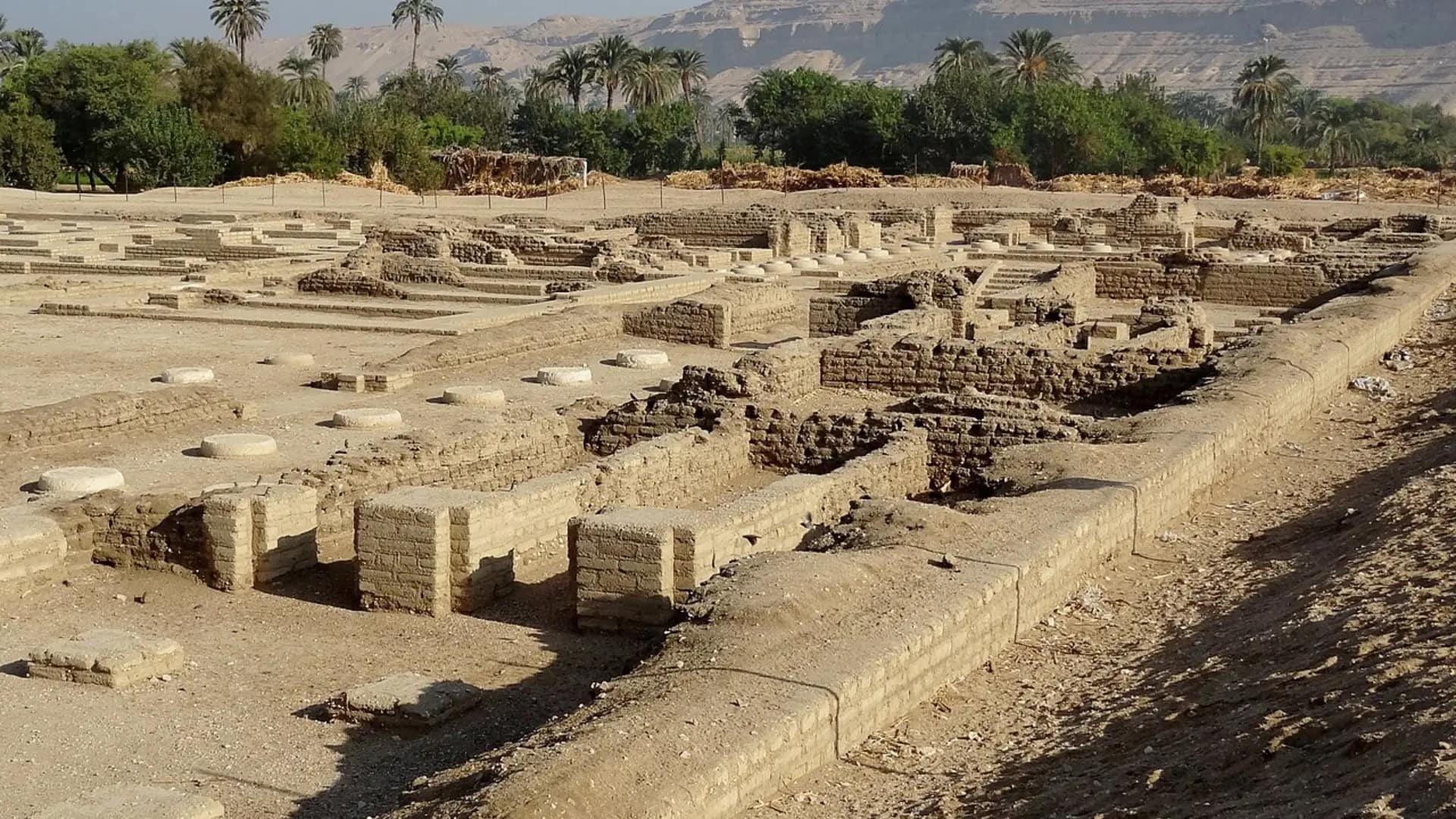 Tell el-Amarna
